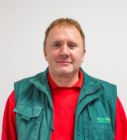 iain lawn operative greenthumb chichester