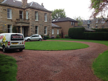 green circle lawn treated by GreenThumb Edinburgh